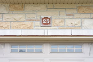 25 Goodwin Ave, Nepean, ON K2E 5C8, Canada Photo 7