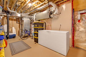 25 Goodwin Ave, Nepean, ON K2E 5C8, Canada Photo 107