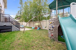 25 Goodwin Ave, Nepean, ON K2E 5C8, Canada Photo 130