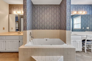 25 Holsenbeck Dr, Oxford, GA 30054, USA Photo 19