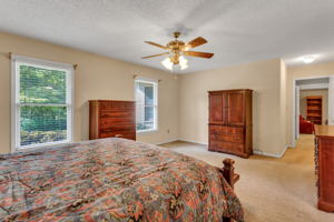 25 Holsenbeck Dr, Oxford, GA 30054, USA Photo 17