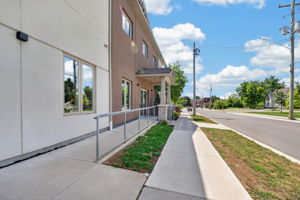  Photo 49