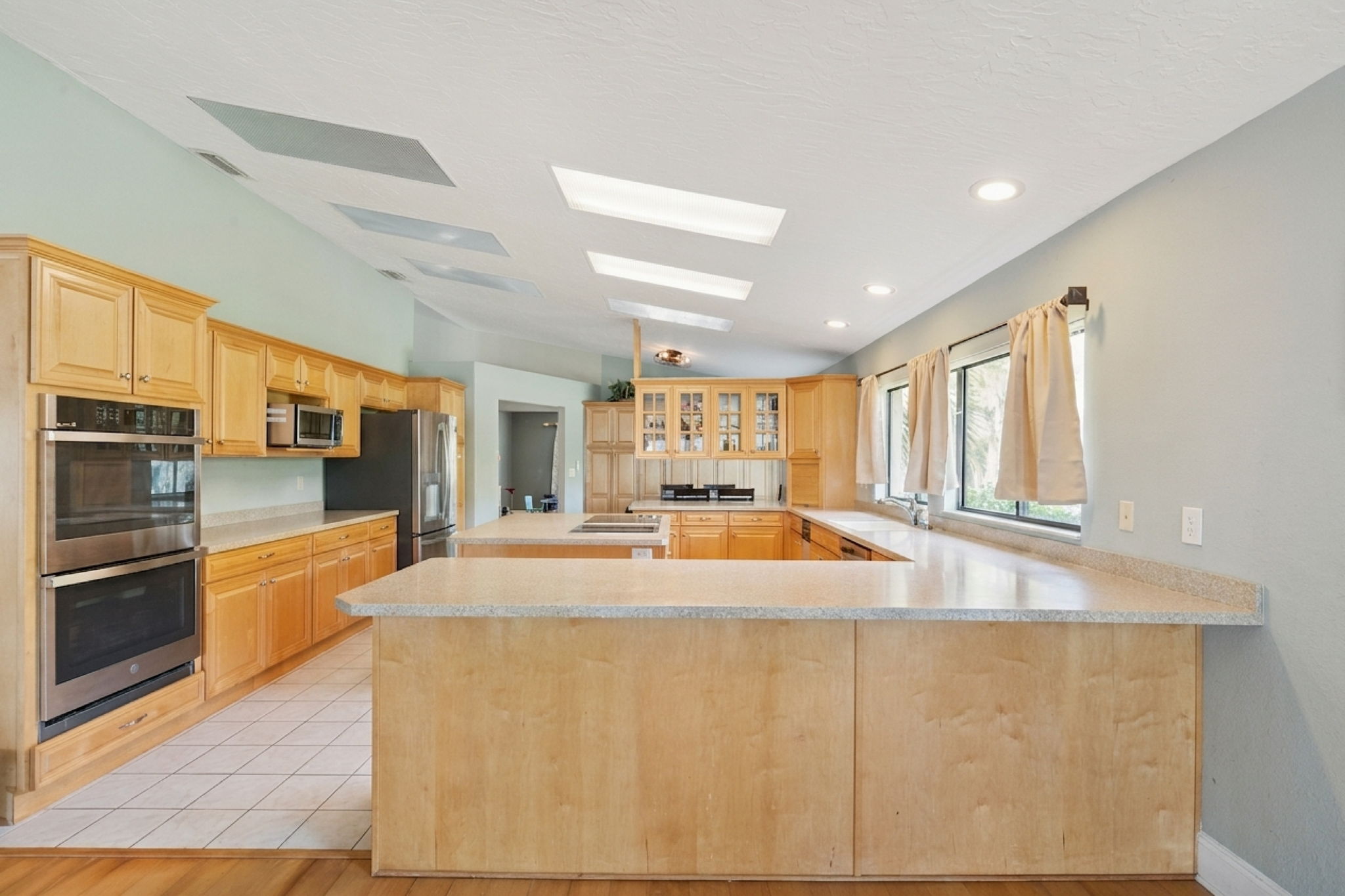 A great kitchen for entertaining!