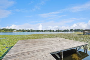 Enjoy paddle boarding, kayaking, and boating in Lake Link and Lake Otis!
