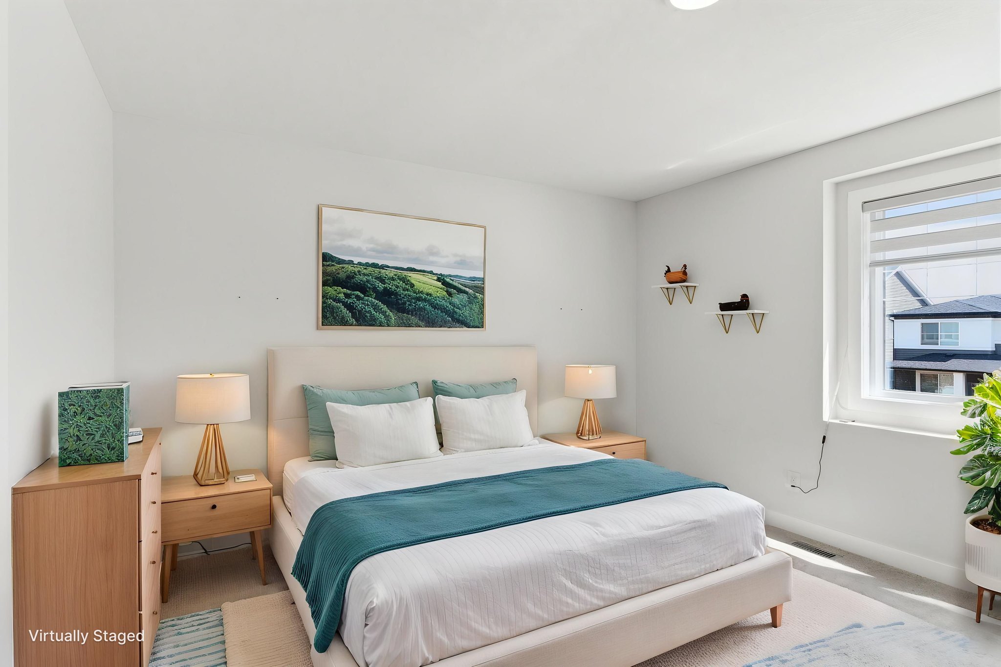 DSC02959 virtually staged.jpeg