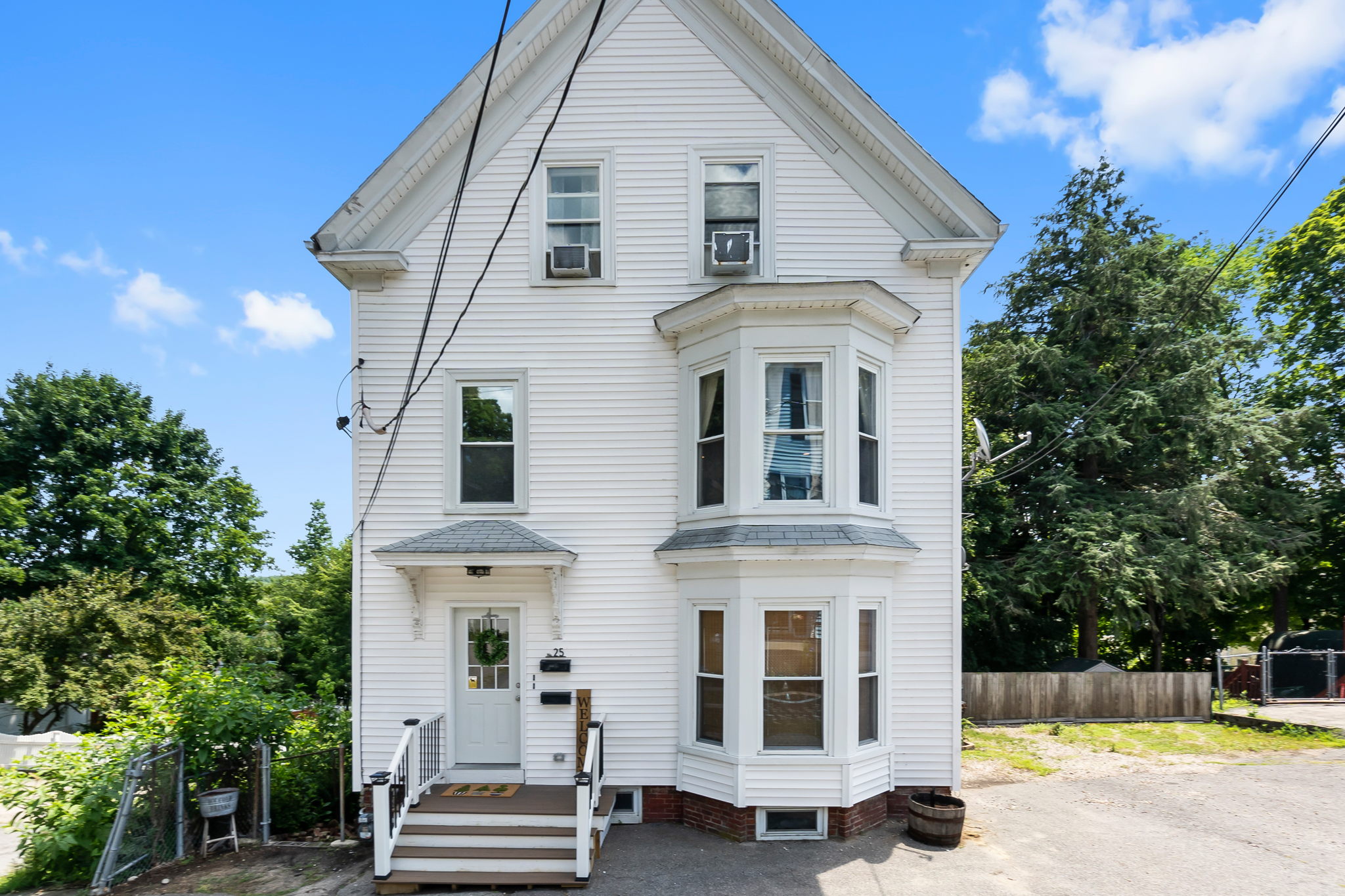 25 Linwood Pl, Amesbury, MA 01913 KC Films and Photography