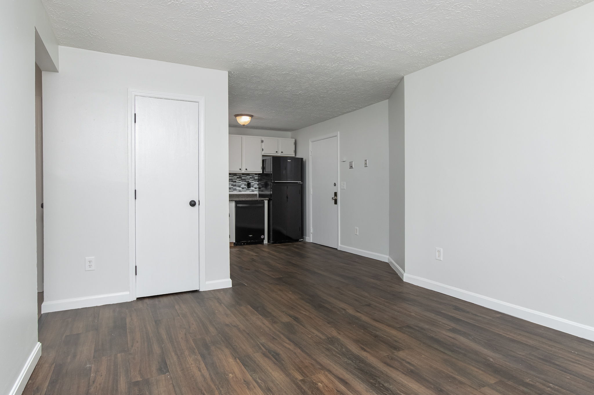 LivingRoom-1