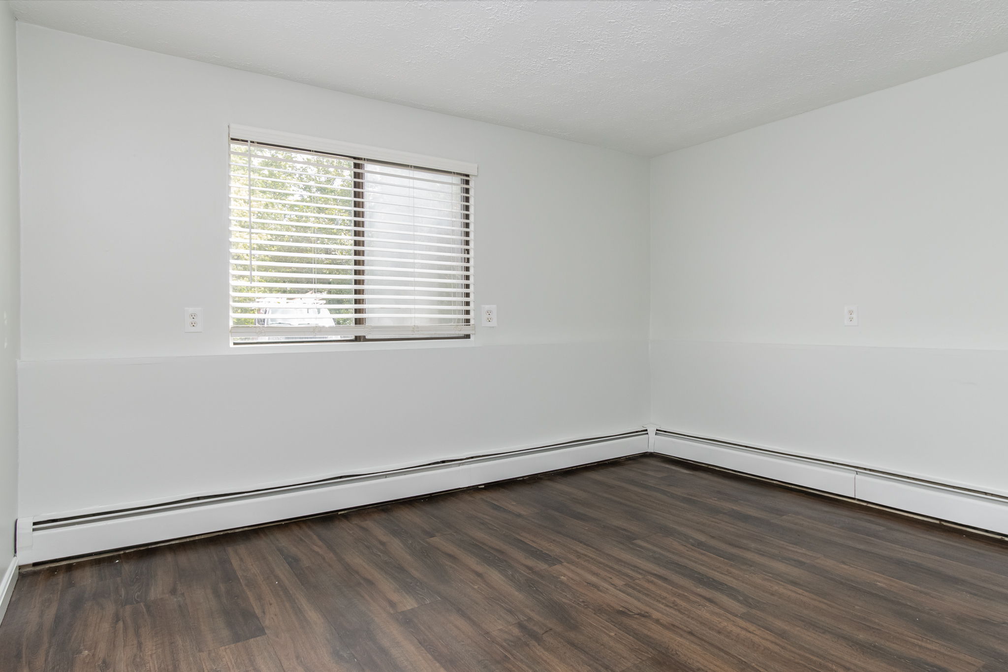 BedroomPrimary-1