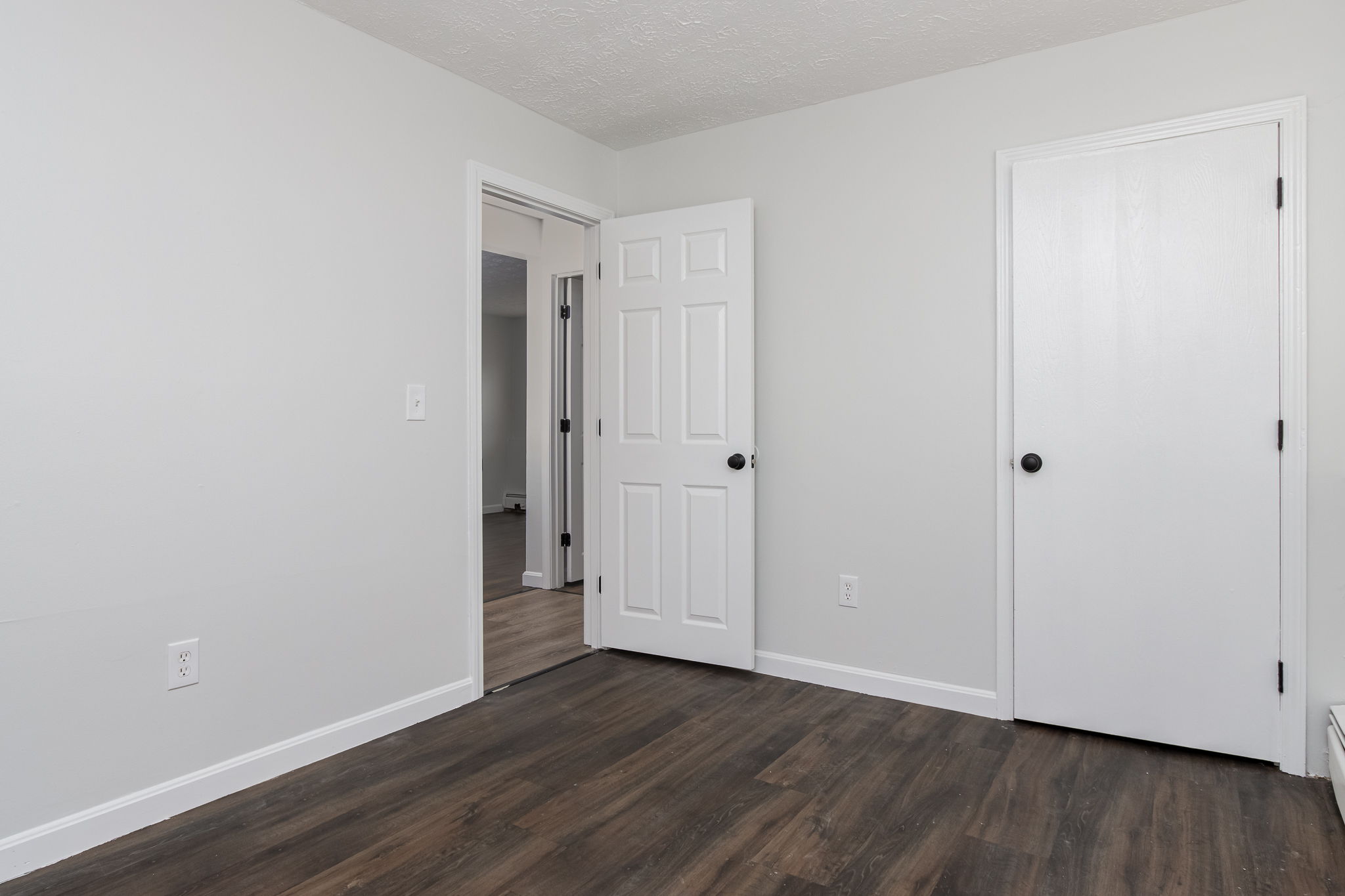 Bedroom2-4