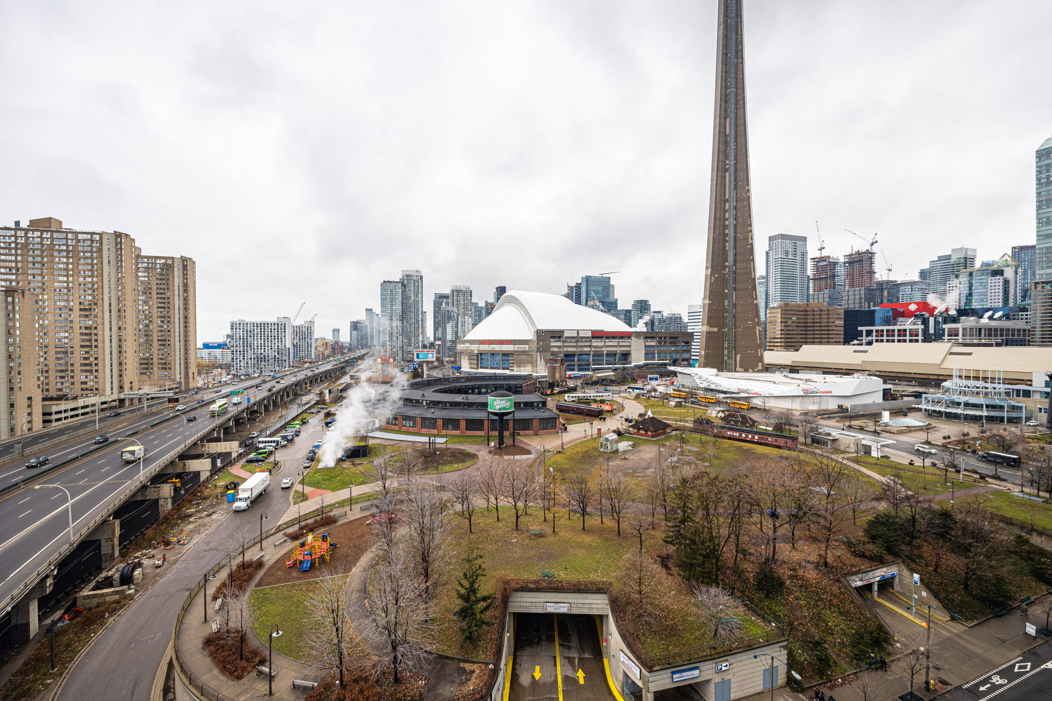 Toronto property showcase — delivered property photograph 15