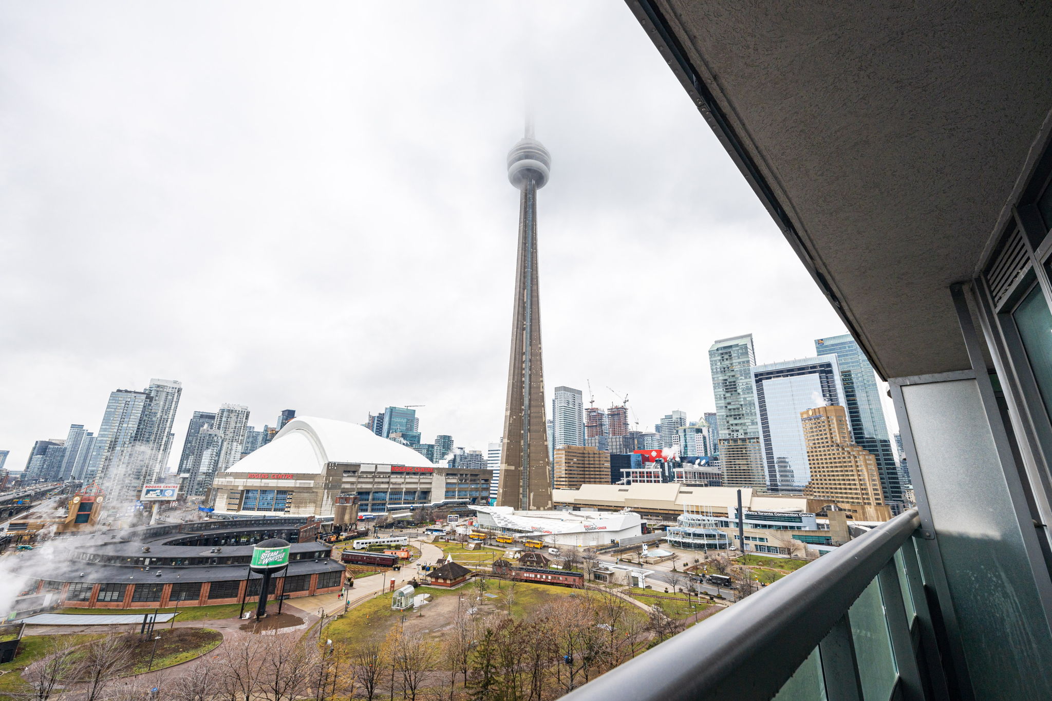 Toronto property showcase — delivered property photograph 16