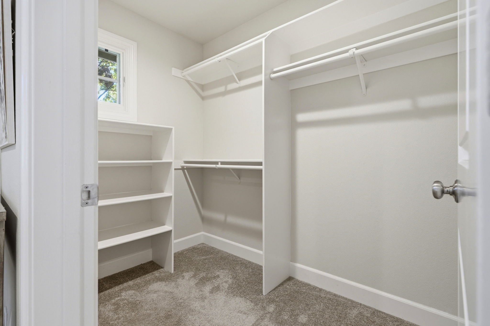 023_F8_25 Ludina Way