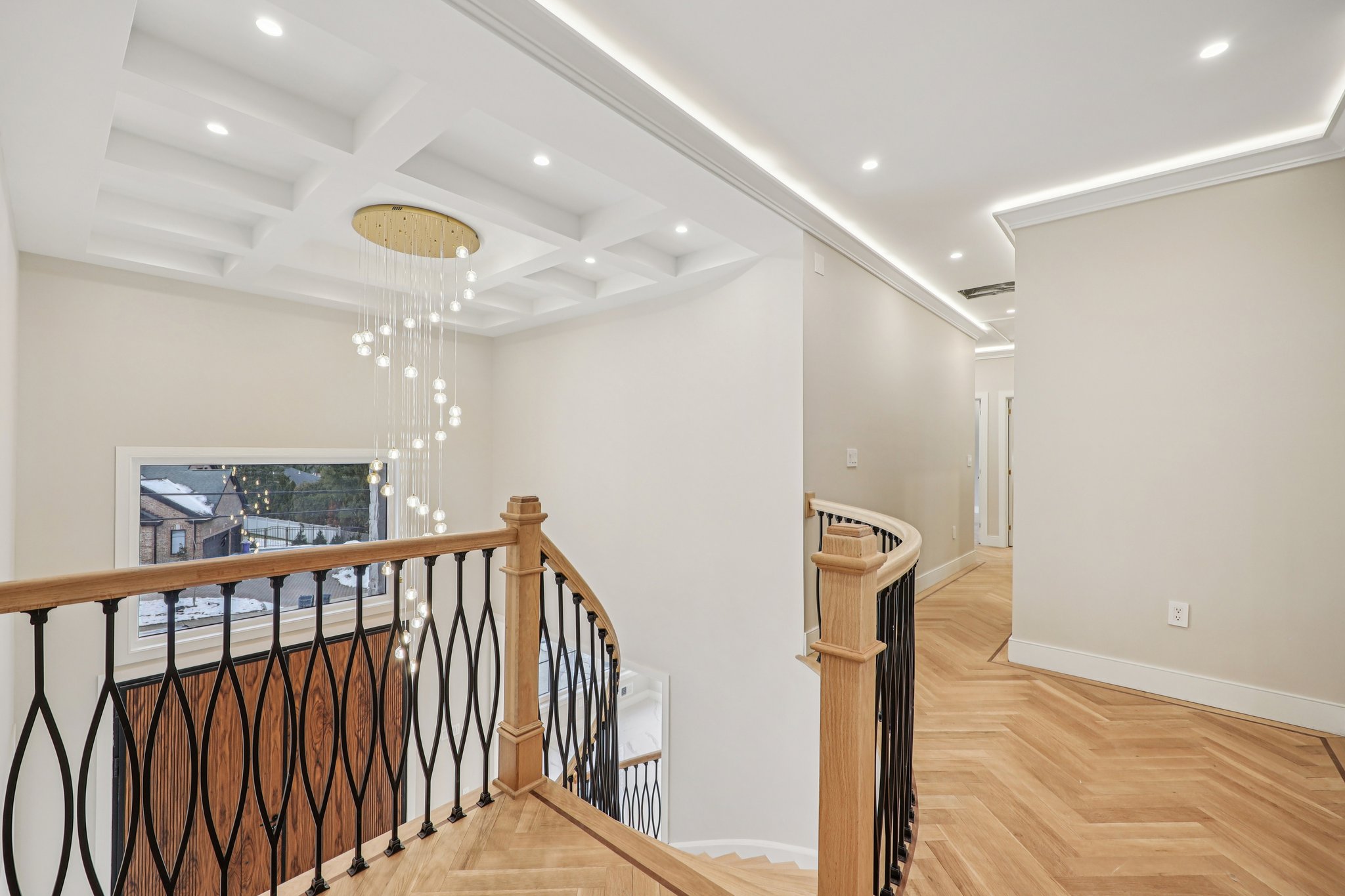 MacArthur Ave-S0601-035.jpg