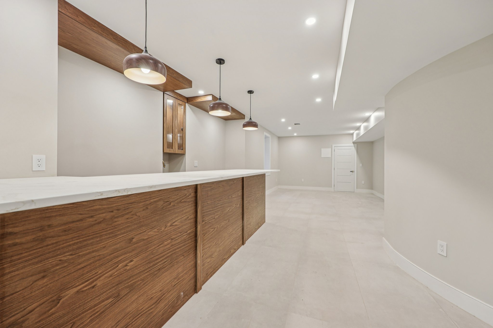 MacArthur Ave-S0601-067.jpg