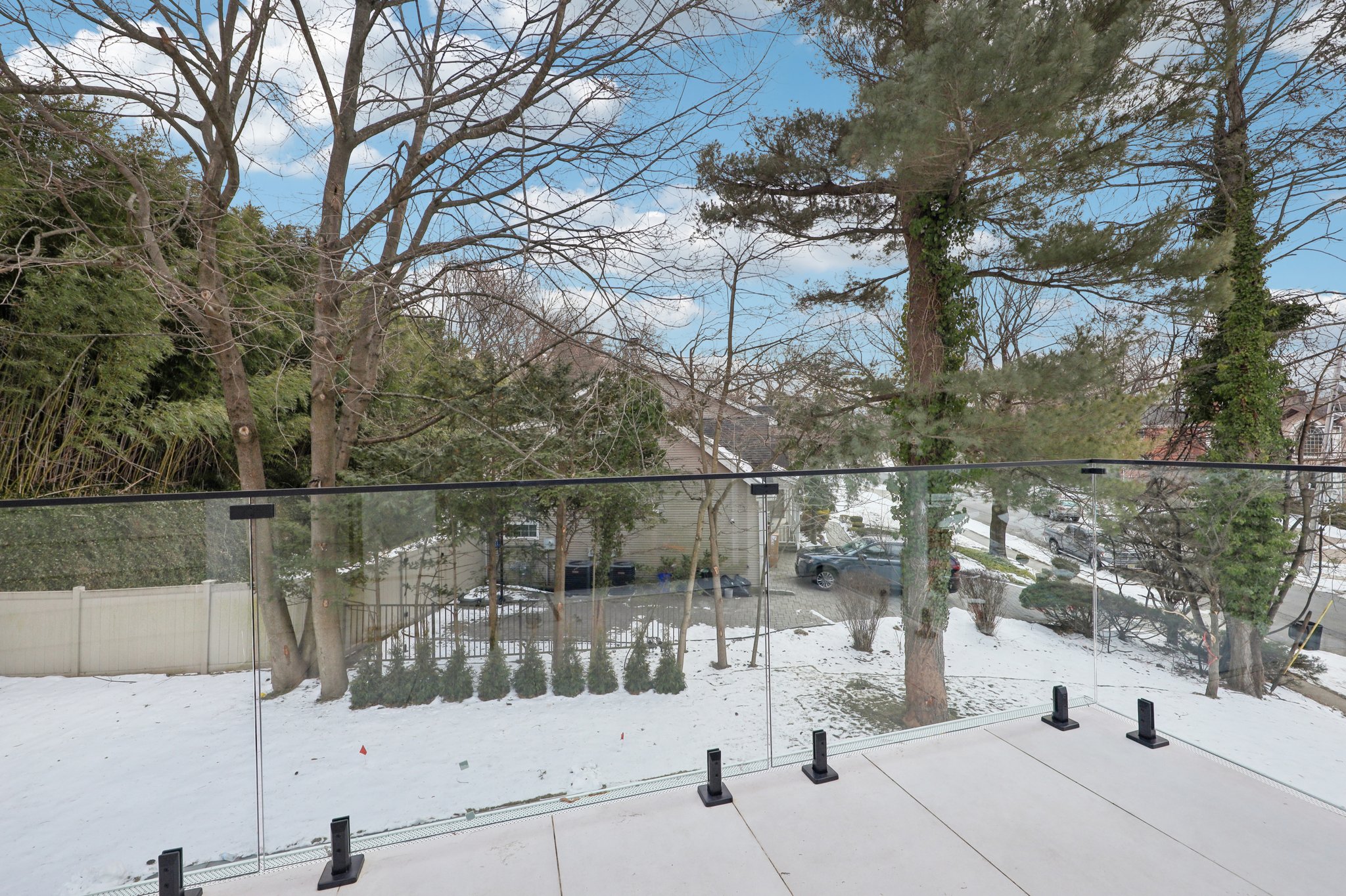 MacArthur Ave-S0601-076.jpg