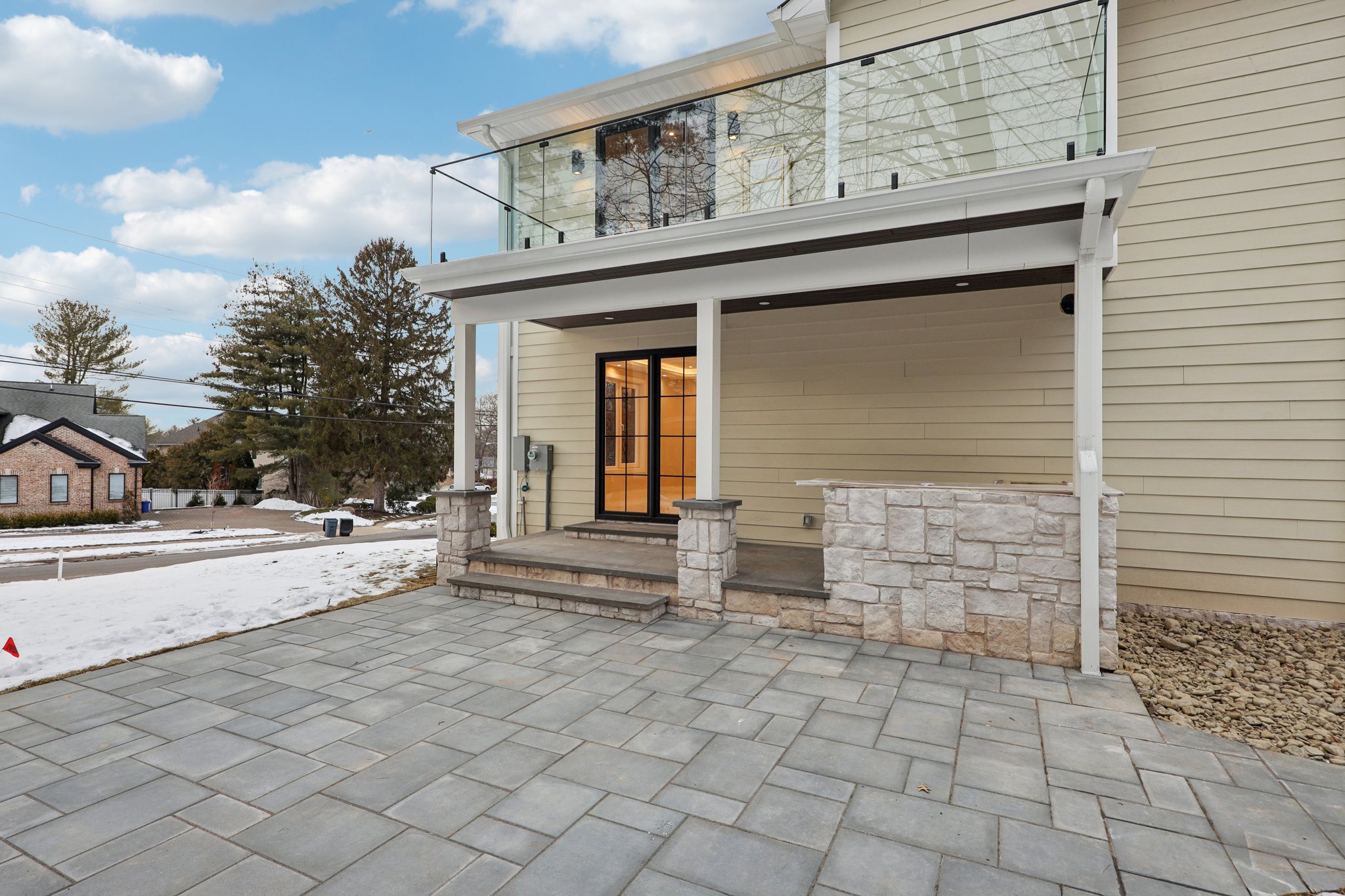 MacArthur Ave-S0601-079.jpg