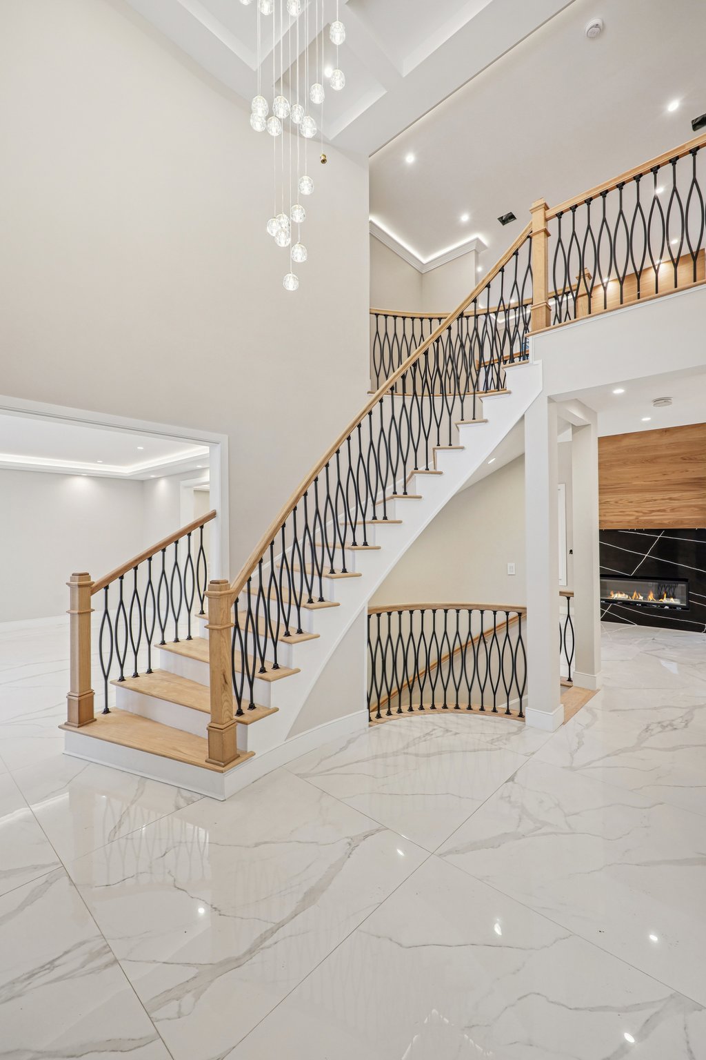 MacArthur Ave-S0601-009r.jpg