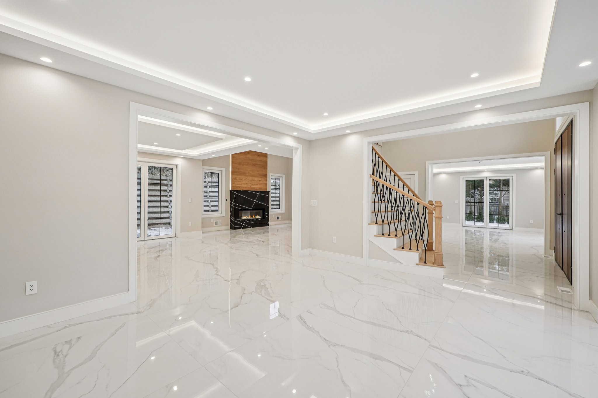 MacArthur Ave-S0601-011r.jpg