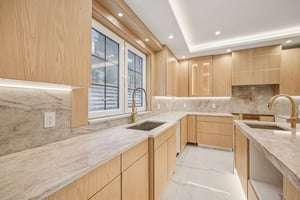 MacArthur Ave-S0601-026.jpg