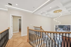 MacArthur Ave-S0601-036.jpg