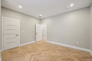 MacArthur Ave-S0601-043.jpg