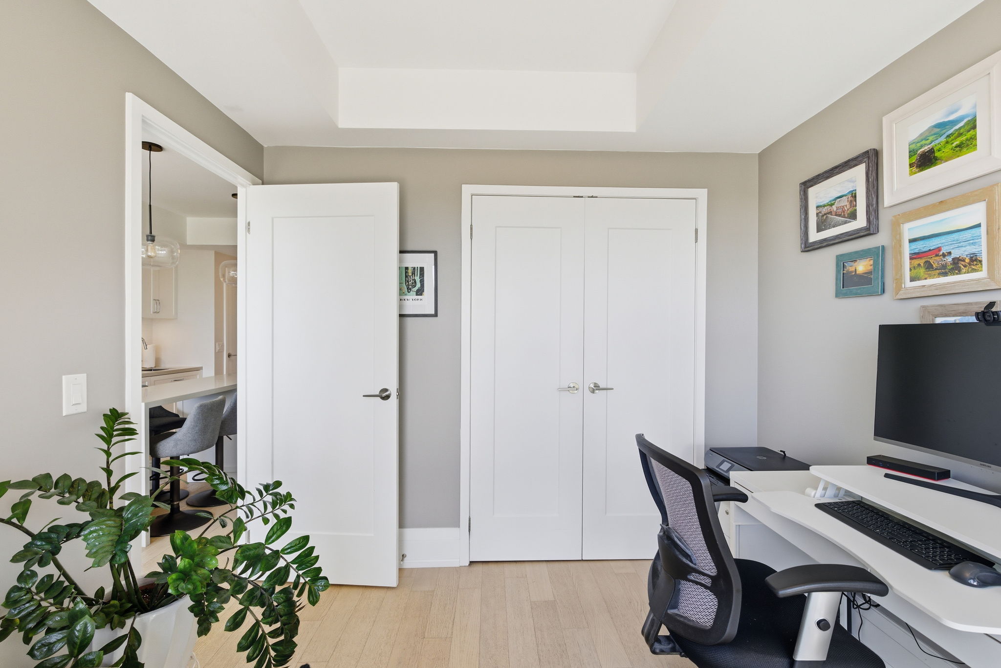 Toronto property showcase — delivered property photograph 15
