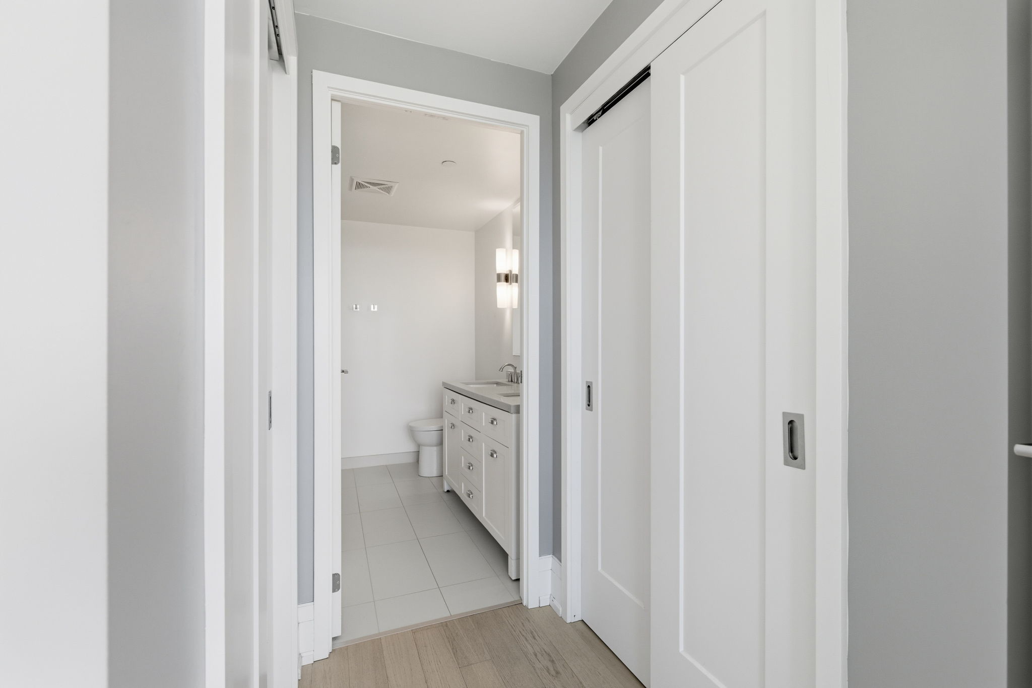 Toronto property showcase — delivered property photograph 19