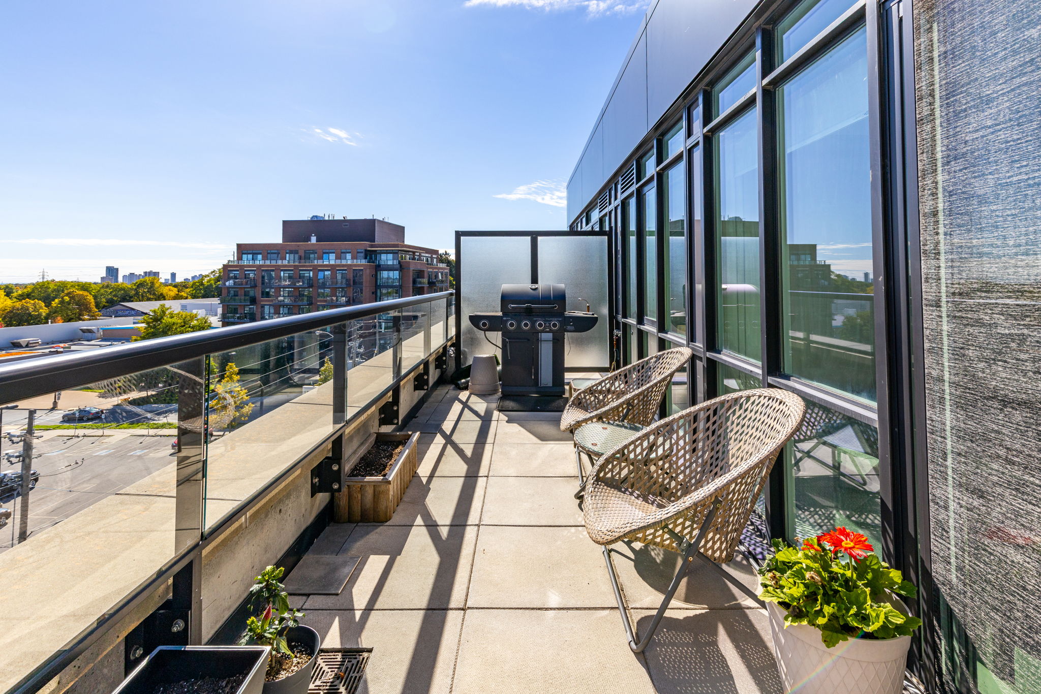 Toronto property showcase — delivered property photograph 25