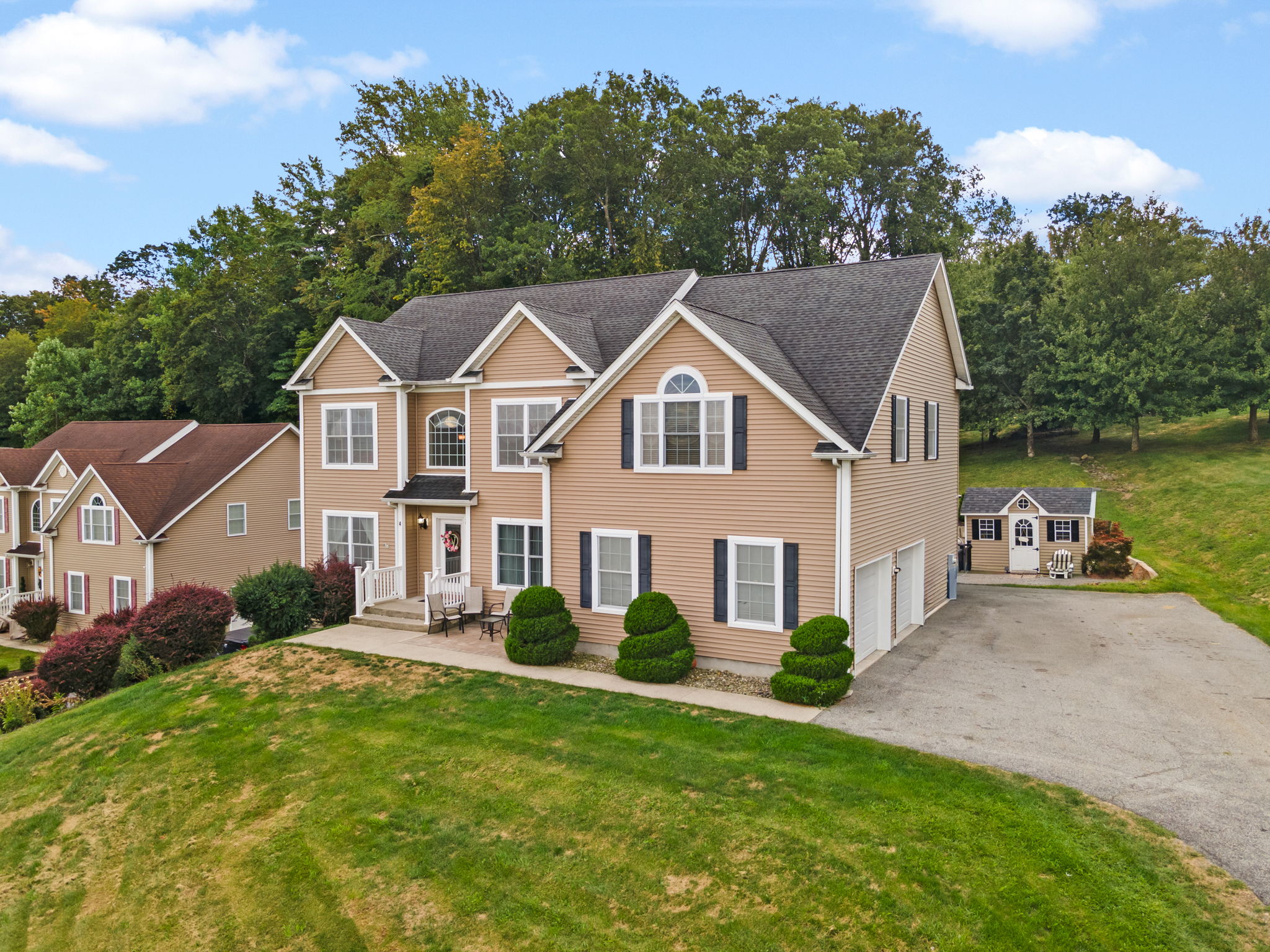 25 Manhattan Ave, Middletown, NY 10940, USA Photo 4