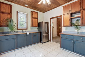 Dining Room/Kitchen