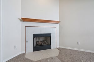 25 Red Admiral Way_008.jpg