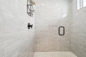 S Washington St unit 2-029.jpg