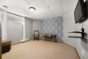  Photo 34
