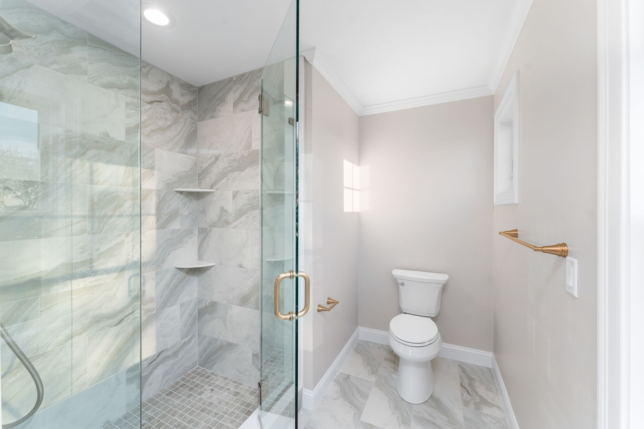 Luxurious Primary Bath