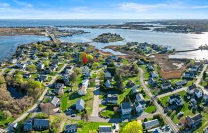 Perfect location - close to Everything!