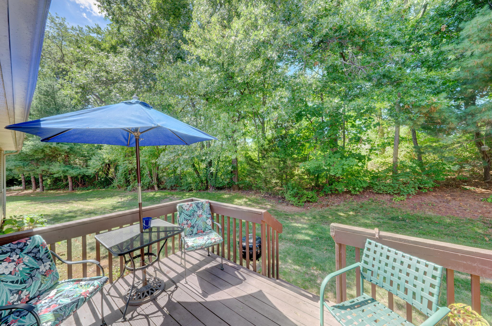 25 Shares Ln, South Windsor, CT 06074, USA Photo 5