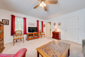 25 Shares Ln, South Windsor, CT 06074, USA Photo 38