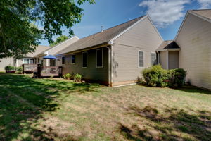 25 Shares Ln, South Windsor, CT 06074, USA Photo 7