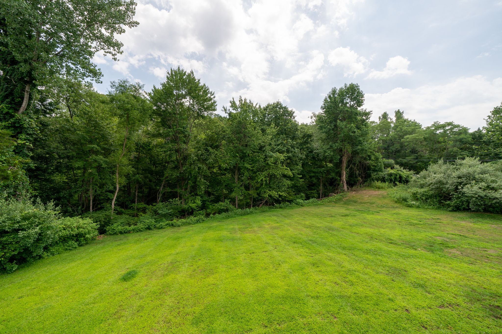  25 Streamside Ln, New Britain, CT 06052, US Photo 61