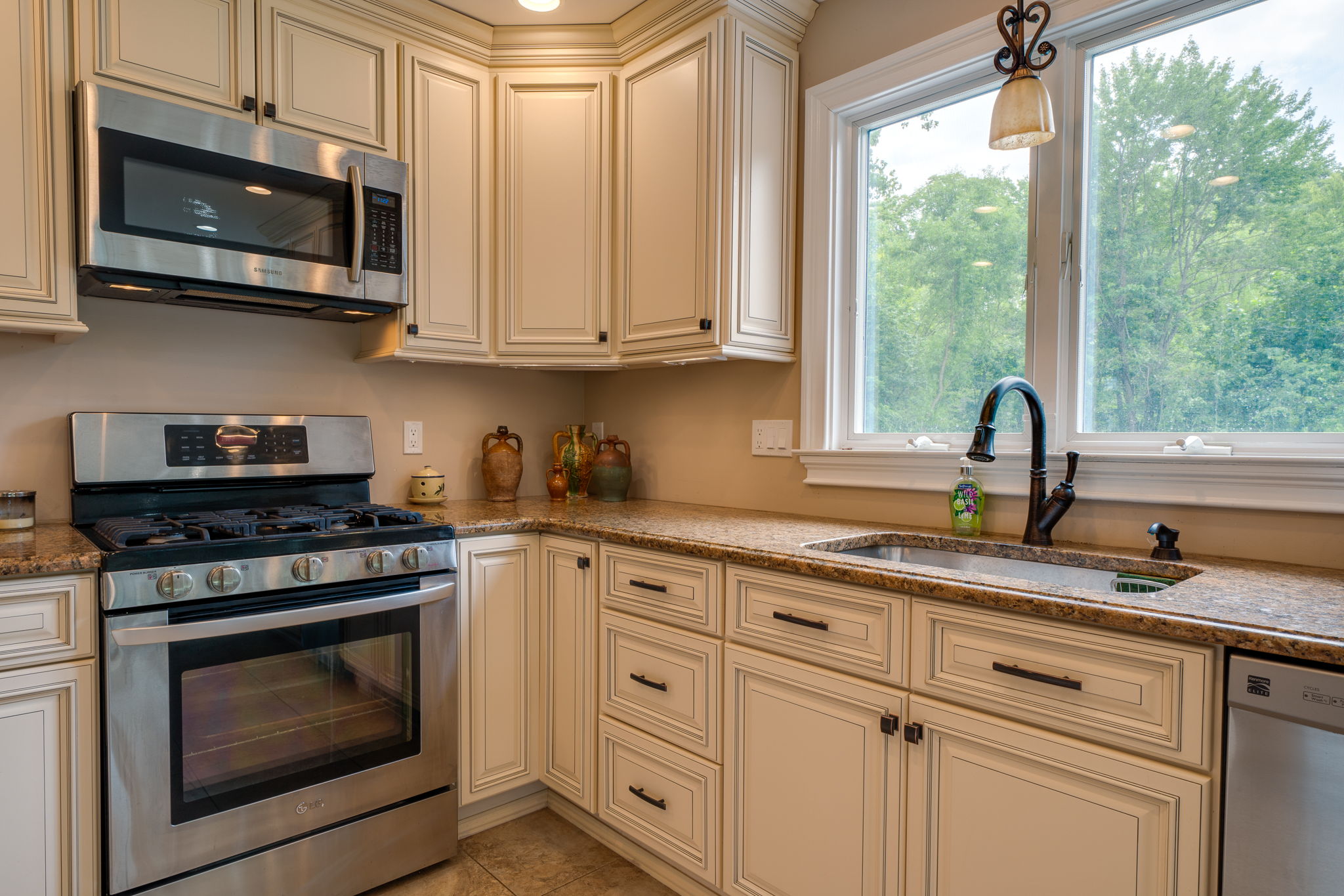  25 Streamside Ln, New Britain, CT 06052, US Photo 14