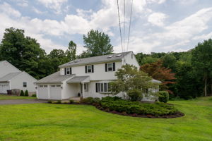  25 Streamside Ln, New Britain, CT 06052, US Photo 65