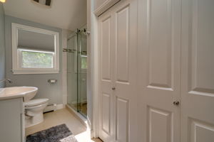  25 Streamside Ln, New Britain, CT 06052, US Photo 49