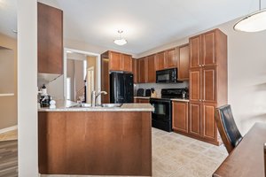 25 Sugarberry Dr, Brampton, ON L6X 0K3, CA Photo 8