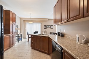 25 Sugarberry Dr, Brampton, ON L6X 0K3, CA Photo 6