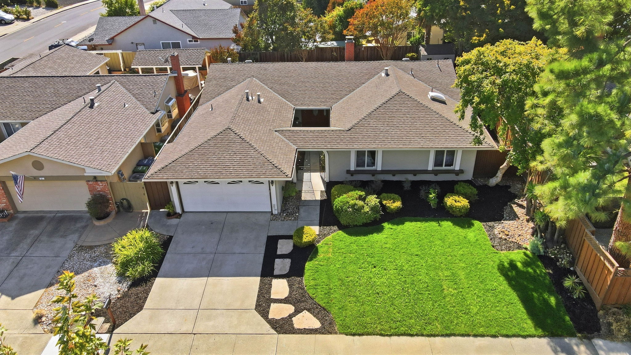 001_F8_AERIAL_25 Tareyton Ct