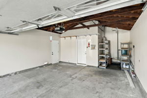 037_F8_25 Tareyton Ct