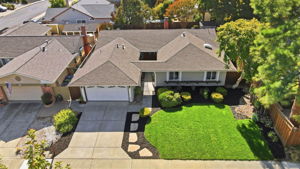 001_F8_AERIAL_25 Tareyton Ct
