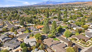 007_F8_AERIAL_25 Tareyton Ct