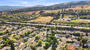 011_F8_AERIAL_25 Tareyton Ct
