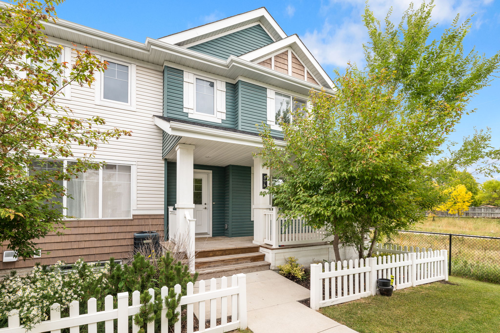 806-25 Tim Sale Dr - Exterior-2